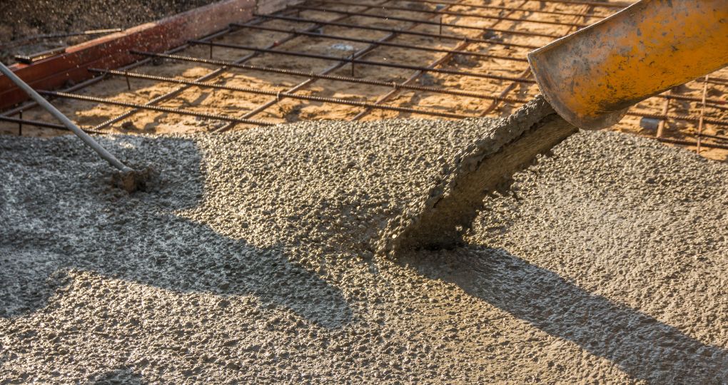 De ce se armează betonul amprentat?